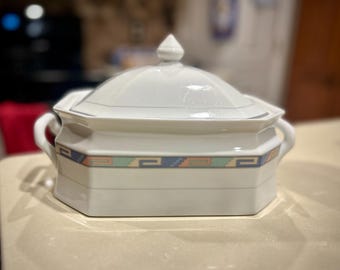 Vintage Christopher Stuart ‘Southwest’ Covered Casserole Dish