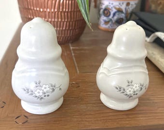Vintage Pfaltzgraff “Heirloom” Salt and Pepper Shakers