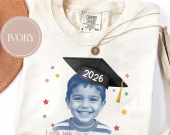 Camiseta personalizada para graduados de 2026 con foto, camiseta de graduación personalizada, regalo para la clase de 2026, camiseta del último paseo, recuerdo de último año de secundaria