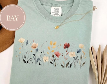 Camiseta Wildflower Comfort Colors, Camiseta Botanical Cottagecore, Camiseta botánica, Camiseta de flores, Camiseta vintage de flores prensadas, Estilo floral Cottagecore