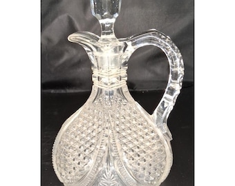 Burette en verre transparent 6,5 po. avec bouchon, poignée décorative motif verre taillé vintage