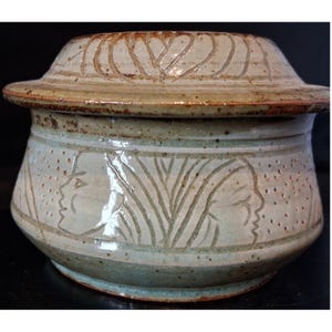 Studio Art Pottery Lidded Vessel Bill Ason 2001 Signed Celadon Sgraffito Faces