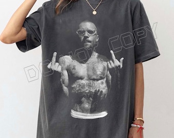 Comfort Colors Justin Bieber Middle Finger T-Shirt ,SWAG Launch Exclusive, Vintage Style Fan Tee ,Hailey Bieber shirt, Justin Bieber tour