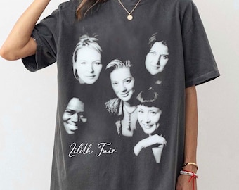 【B級品】希少 globe tour 1998 VネックTシャツ B級品】希少 globe tour 1998 VネックTシャツ - メルカリ