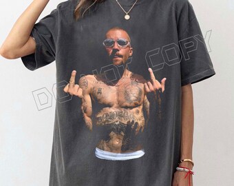 Comfort Colors Justin Bieber Middle Finger T-Shirt Bieberchella