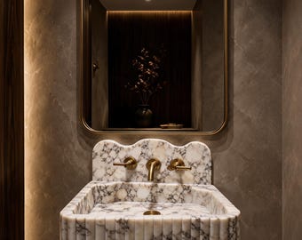 Lavabo estriado de mármol Calacatta Viola, tocador flotante de pared hecho a mano.