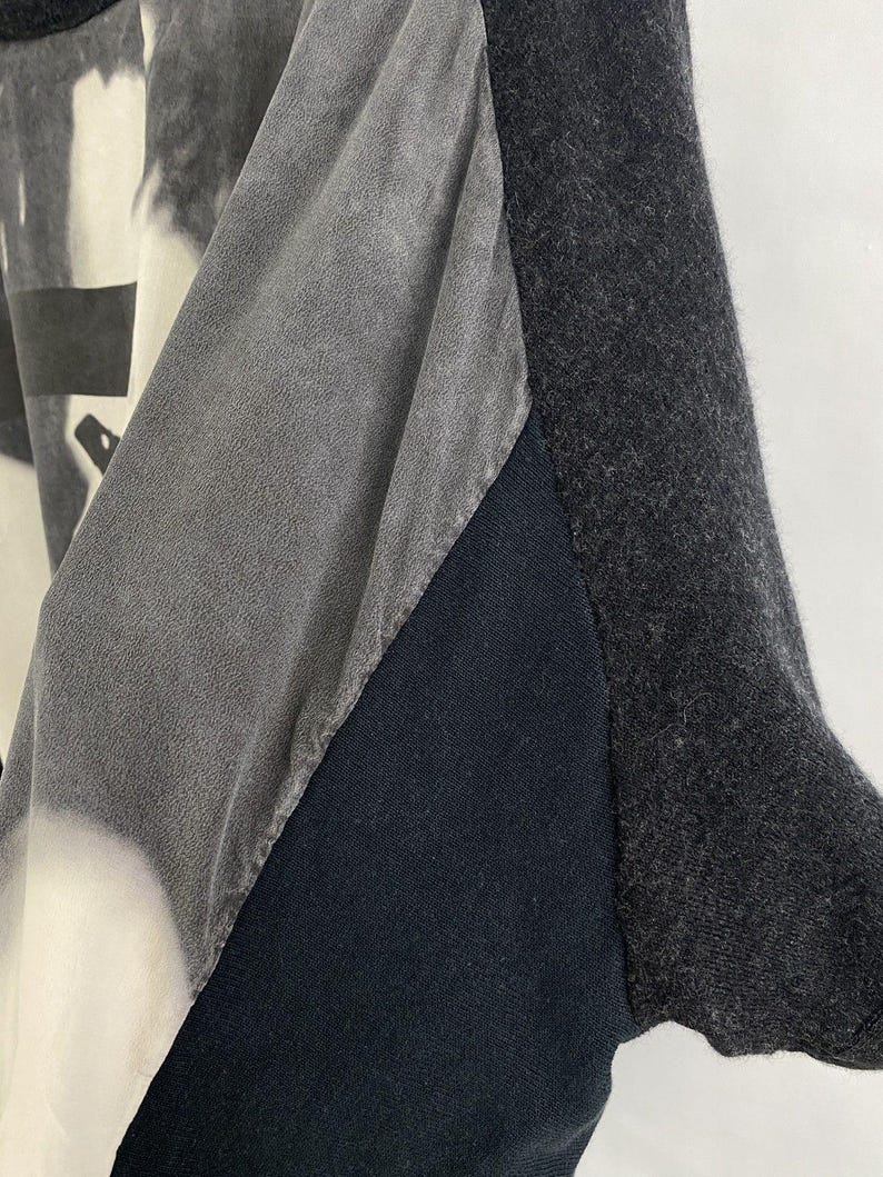 Camiseta de seda y lana estilo Björk de Allsaints, edición limitada retro, talla M. imagen 7