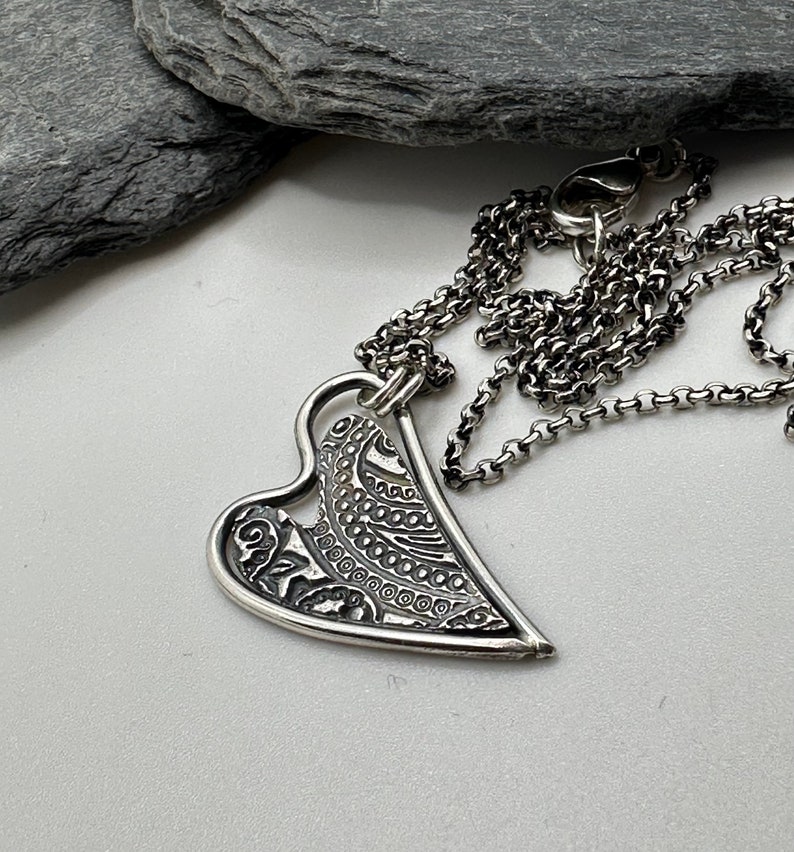 Silver heart pendant necklace for her, handmade silver jewelry, image 6