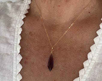 Amethyst Quartz pendant necklace, 14 k gold filled chain necklace with Amethyst Quartz pendant, Christmas gift for her.