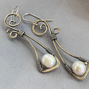 Oxidized Sterling Silver Dangle Earrings with Freshwater Pearl