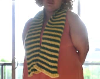 Y2K Green and Yellow scarf