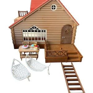 Sylvanian Families Log Cabin House-speelset Calico Critters Cottage + accessoires afbeelding 1