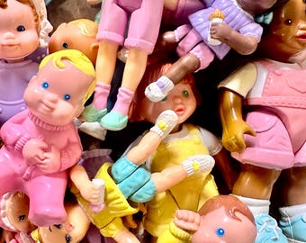 Vtg loving family, playskool, little tikes & barbie babies and kids figures