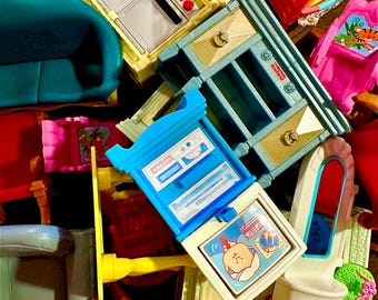 Vtg FisherPrice loving family living room, kitchen, dining, & more: choose each