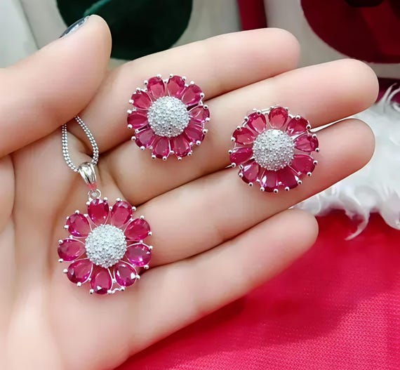 Lab Grown Ruby Earring Pandent Set In Sterling 925 Silver White Gold Plating For Wedding And Proposal