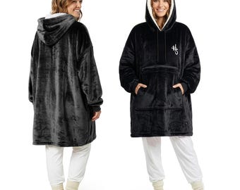 Kushii Oversized Blanket Hoodie – Smell Proof Zipper Pocket, Cozy Wearable Blanket, Hidden Storage, Unisex Comfort Hoodie