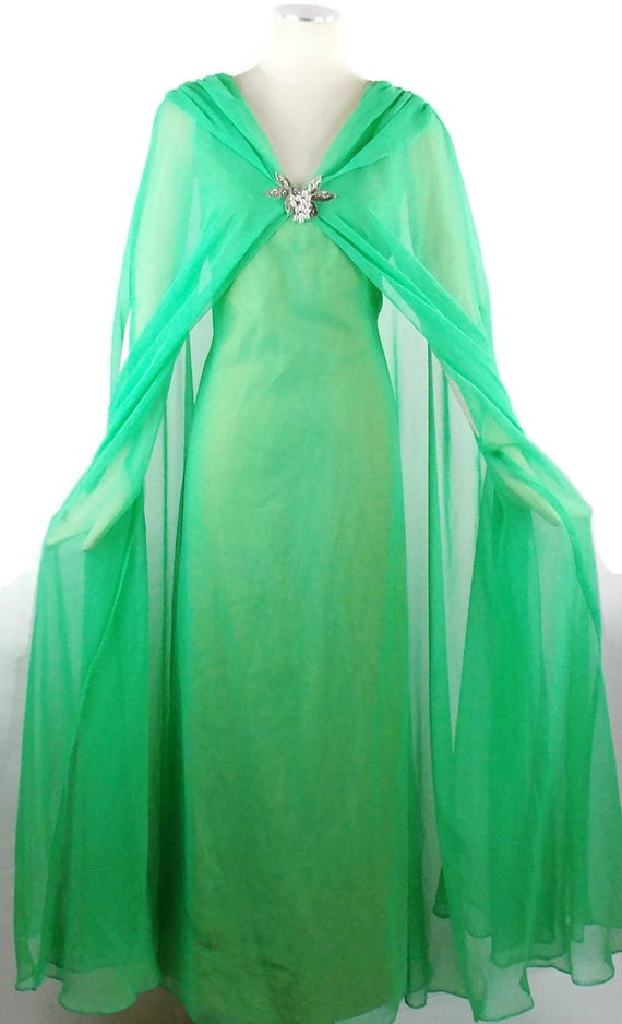 Vintage EMMA DOMB GLAMOROUS Cape Gown Emerald Gre… - image 2