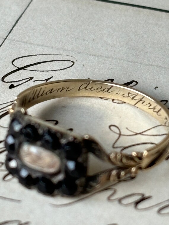 Antique Gold and Jet Mourning Ring - image 3