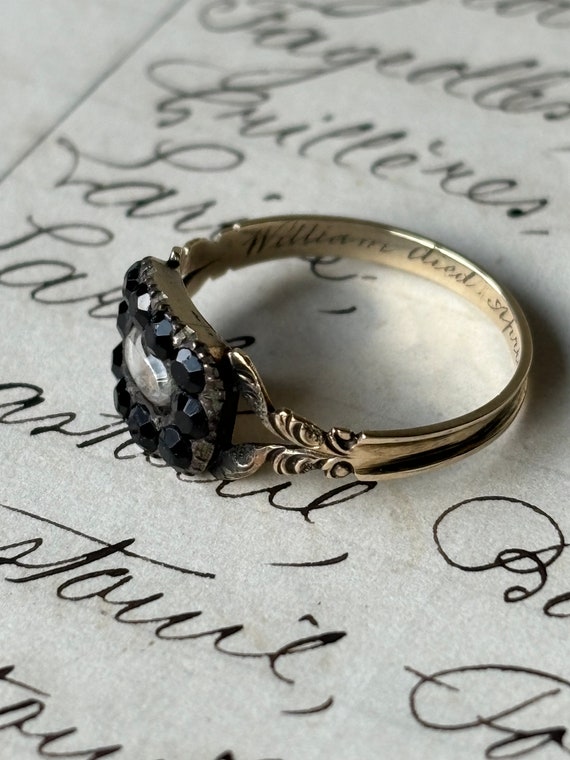 Antique Gold and Jet Mourning Ring - image 8