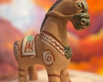 手描きのプカラの雄牛の置物：ペルーの民芸品の装飾 - Etsy 日本