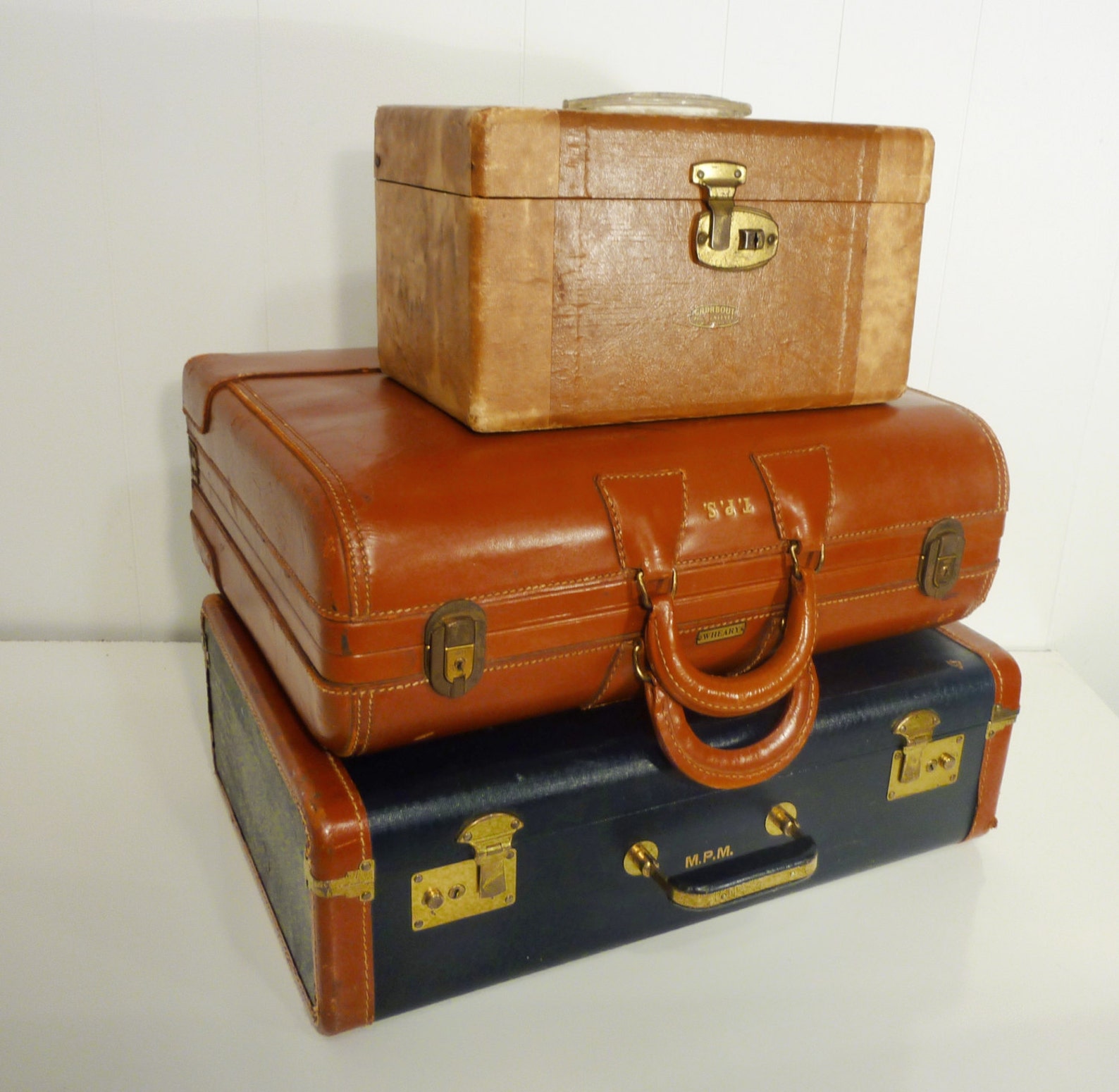 Wheary vintage brown suitcase luggage the little Colonel Etsy