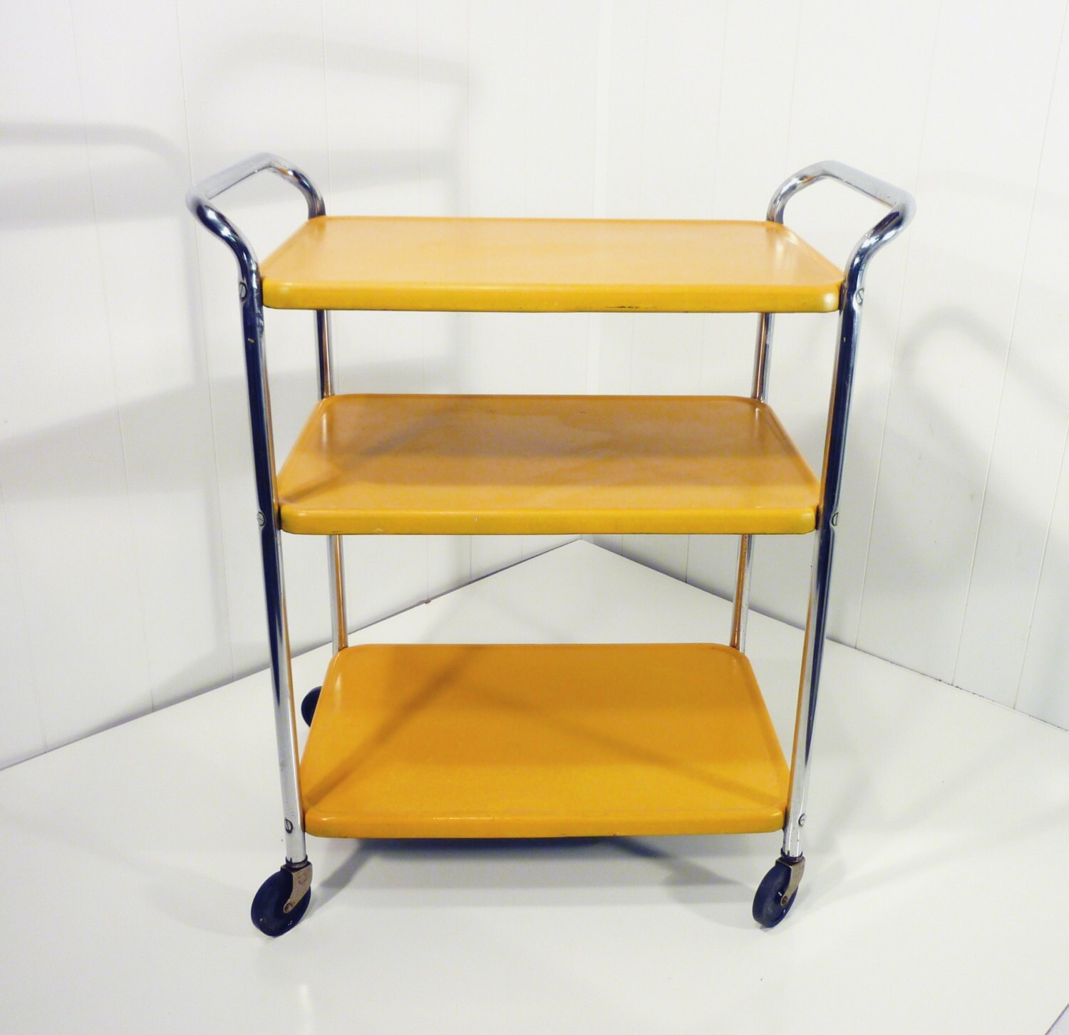 Golden yellow metal kitchen cart movable painted vintage 50s Etsy