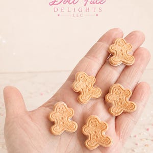 Mini Gingerbread Man Cabochons | Set of 5 | Christmas Craft Embellishments | Faux Cookie Charms | Decoden & Fake Bake Supplies