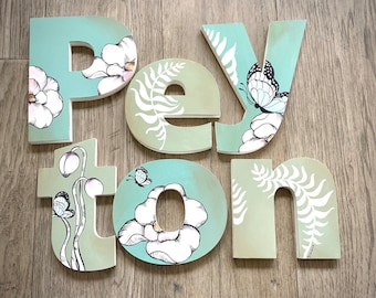 Vintage Flowers Wooden Letters Baby Gift New Baby gift / Floral Nursery Wall Art Nursery Decor Nursery letters for personalized baby