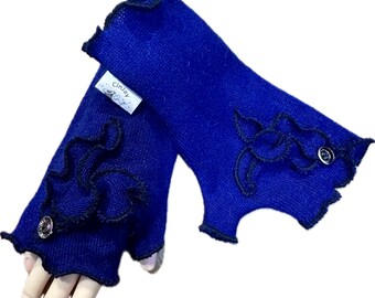 Fingerless gloves