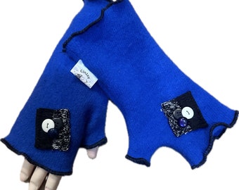 Fingerless gloves