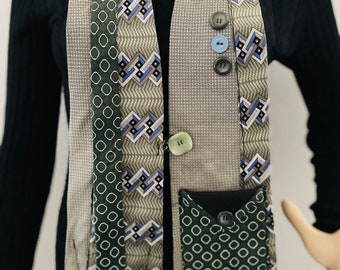 Tie scarf or faux vest with pockets made from men’s silk ties