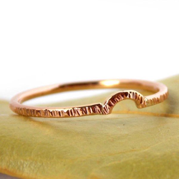 Gold Hatched Curved Stacking Band: line textured ring, solid gold ring, dainty ring, simple ring, yellow gold, rose gold, white gold