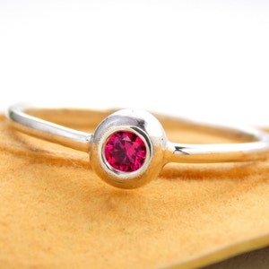 Pebble Birthstone Stacking Ring: 925 sterling silver mother&#39;s ring stone ring