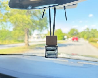 Scented Hanging Car Diffuser, Air Freshener – Choose Your Scent