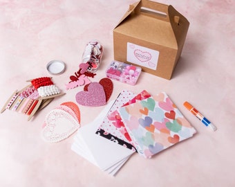 Old-Fashioned Valentine Card Craft Kit - 20-30 Cards