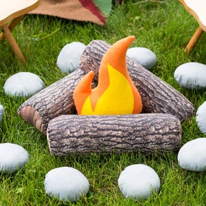 Deluxe Campfire Toy Set image 5