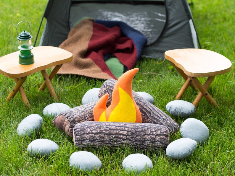 Deluxe Campfire Toy Set image 1