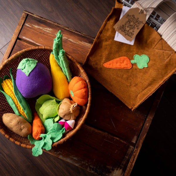 Farmer's Market Wool Blend Felt Veggie Play Set