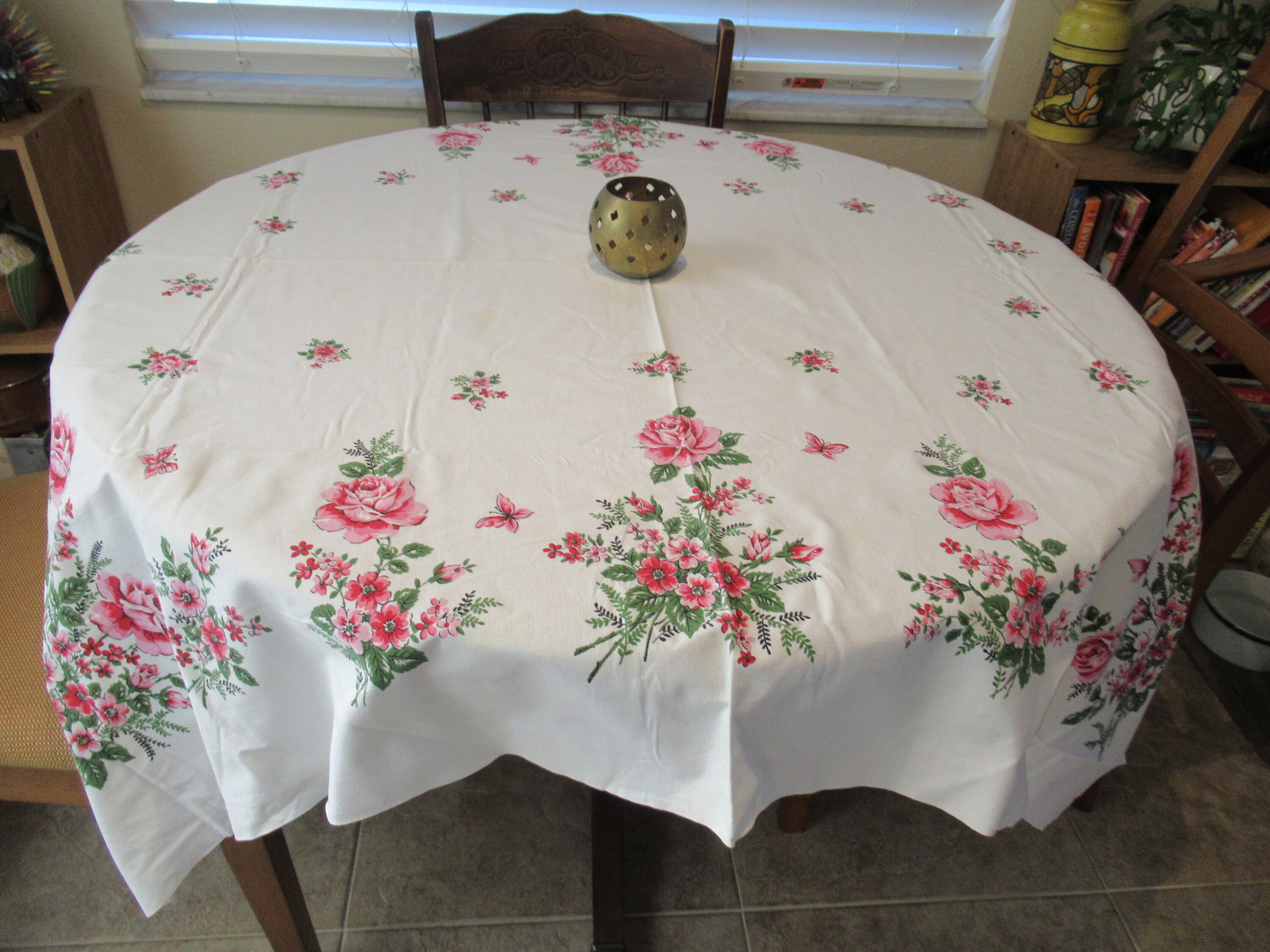 Vintage Red and Pink Rose and Dainty Flowers Tablecloth - Etsy