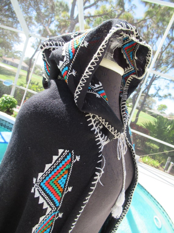 Vintage Hooded Cape/Cloak With Colorful Embroidery - image 4