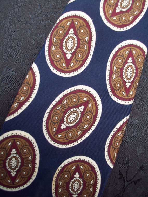 Three Types of Vintage Christian Dior Ties, Brown… - image 7