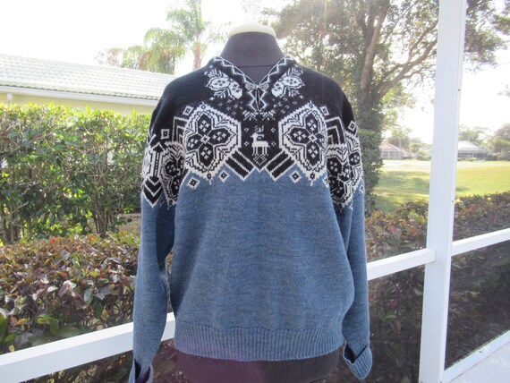 Lovely Vintage 100% Wool Sweater by John Rich and… - image 3