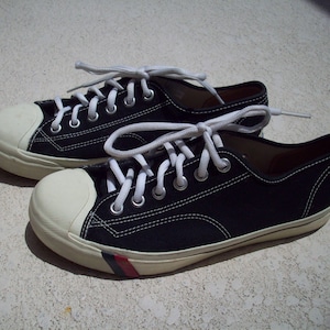 1960's keds sneakers