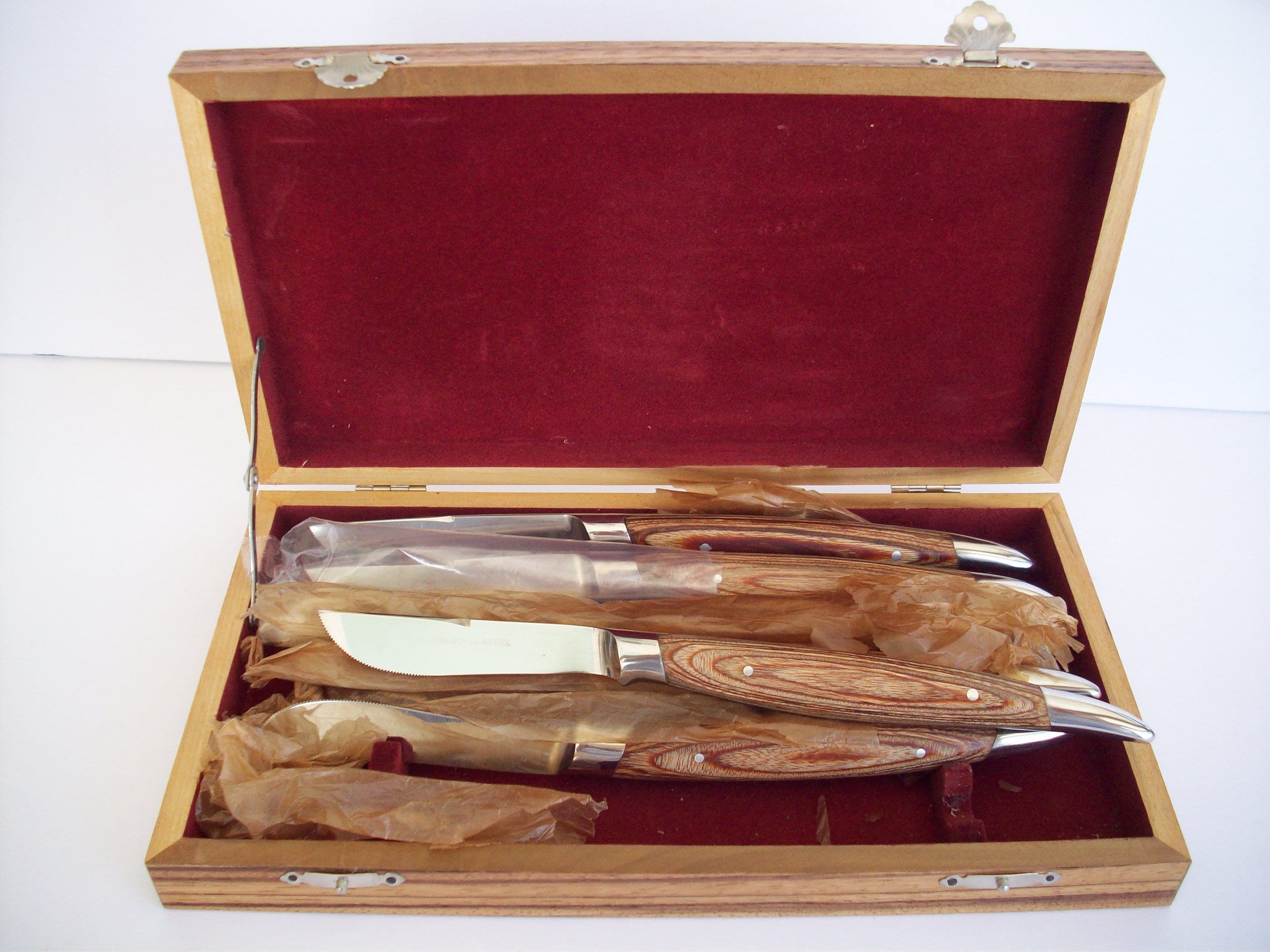 Viking Steakhouse Pakka Wood 6-Piece Steak Knife Set with Gift Box