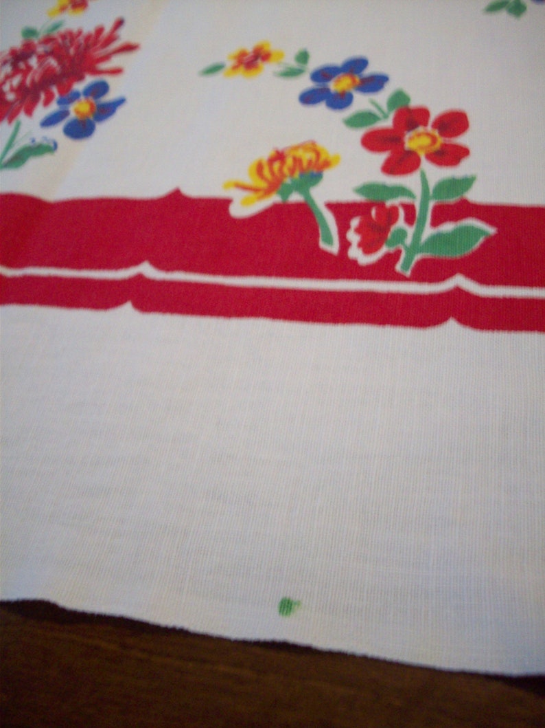 Vintage Bright Colored Flower Tablecloth