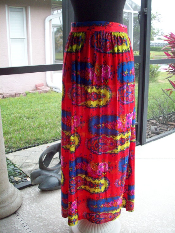 Colorful Flower and Paisley Print Skirt - image 4
