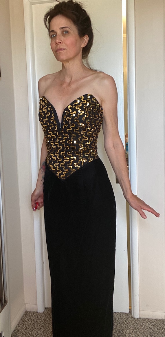 VTG Gunne Sax by Jessica Mcclintock Velvet Boned Sequin Strapless Dress  Black Gold Sz 4 Deep Plunge V Neck - Etsy