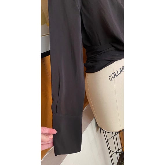 Scanlan & Theodore front split hem wrap Blouse To… - image 7