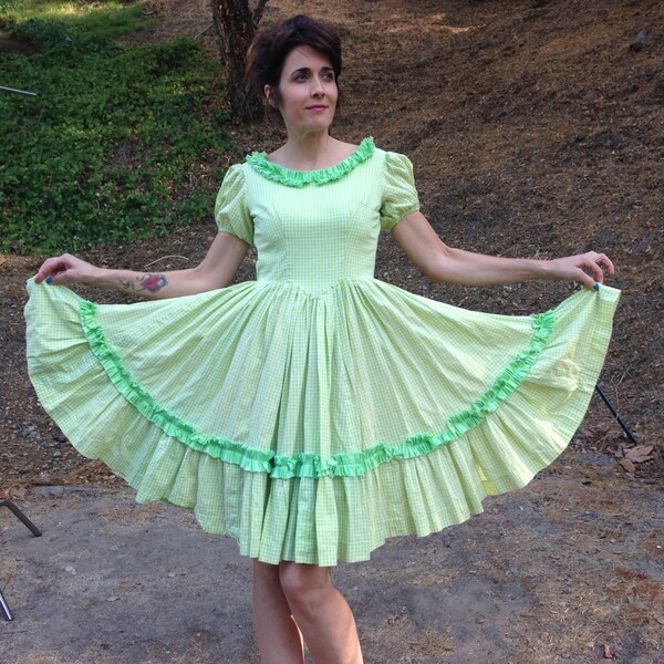 1950s Yellow Gingham Quilted Circle Skirt main image 1