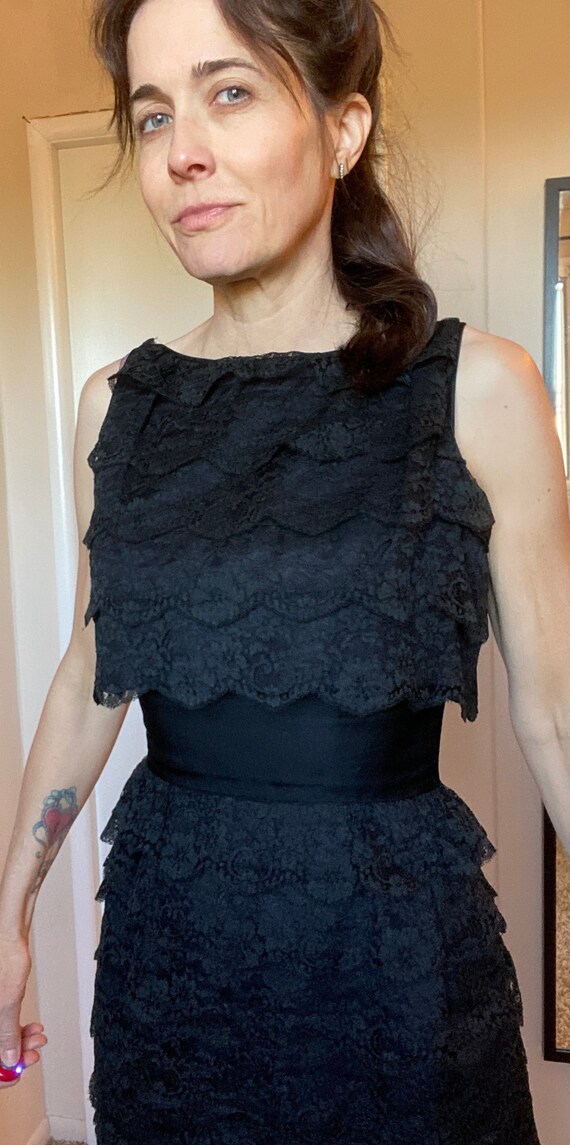 VTG Lace I MAGNIN Sz 4 2 tiered ruffle LBD party … - image 3